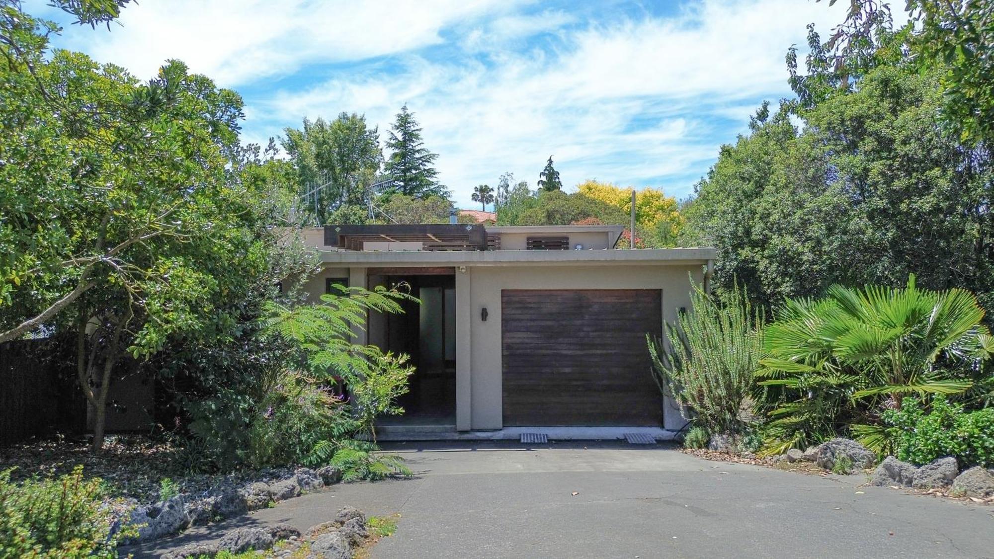 Large, Comfy, Stylish Apartment Havelock North Luaran gambar