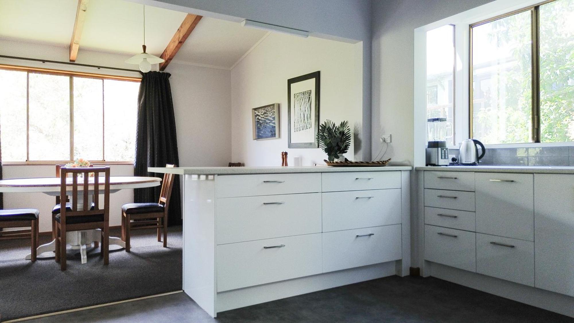 Large, Comfy, Stylish Apartment Havelock North Luaran gambar